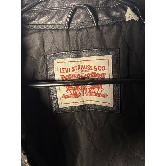 Levis Mens Black Faux Leather Trucker Jacket Quilted Lined XL LM1RU525 - Picture 3 of 11